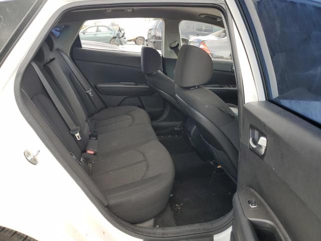KNAGT4L33G5088118 KIA Optima Lx