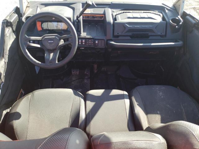 2022 CAN-AM DEFENDER M - 3JBUAAX49NK002071
