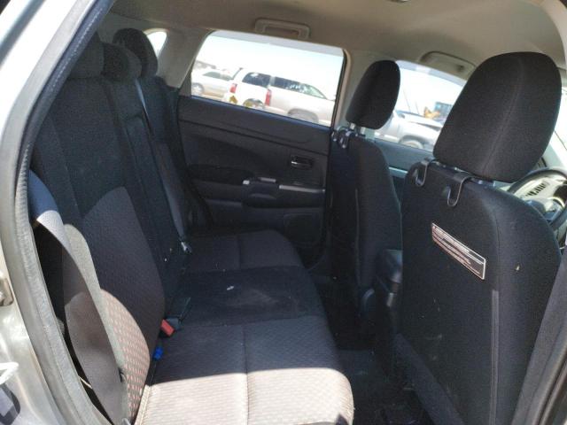 JA4AP3AU7JZ015105 Mitsubishi Outlander Sport Es