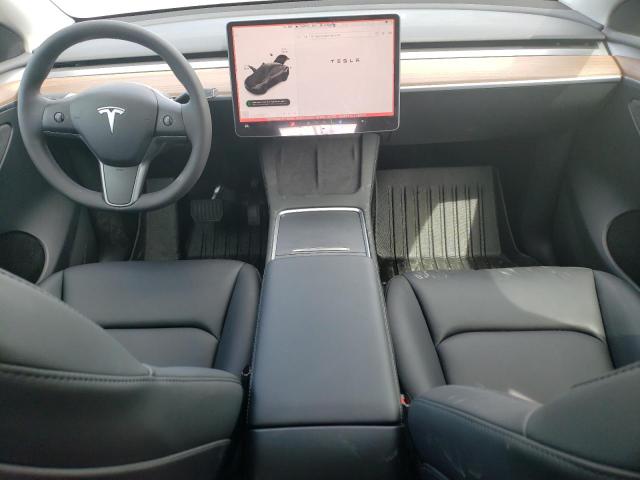 7SAYGAEE8PF710433 Tesla Model Y