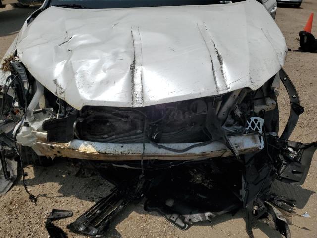 5TDZZRFH0KS294790 Toyota Highlander Le
