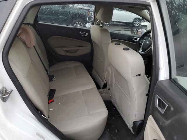 3FADP4EJ1GM135992 Ford FIESTA SE