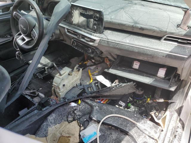 2022 KIA K5 LX - 5XXG24J21NG160023