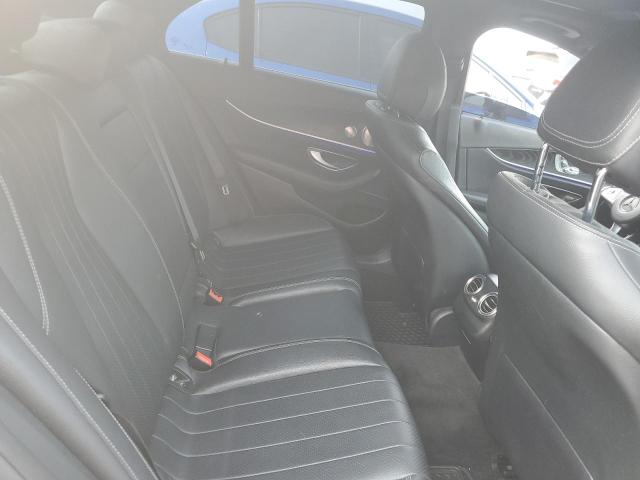 WDDZF4KB3HA228615 Mercedes-Benz E 300 4matic