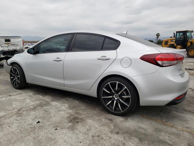 3KPFK4A72JE226945 KIA FORTE LX