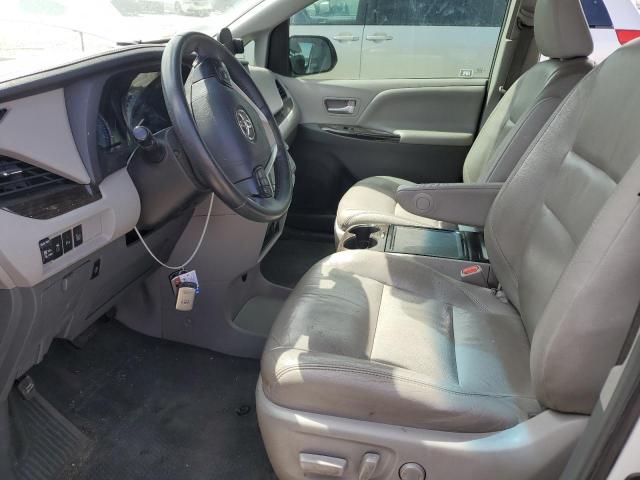 5TDYK3DC9GS763225 Toyota SIENNA XLE