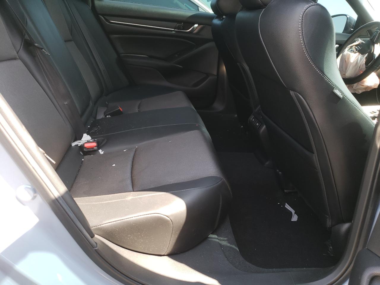 VIN: 1HGCV2F37NA014735 2022 HONDA ACCORD