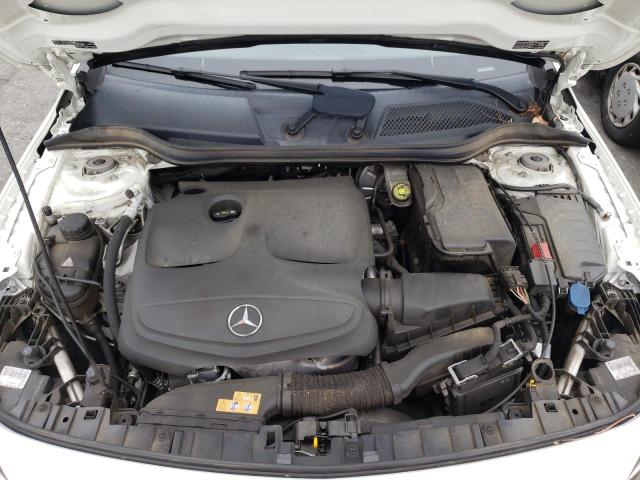 WDCTG4GB0HJ308566 Mercedes-Benz Gla 250 4matic