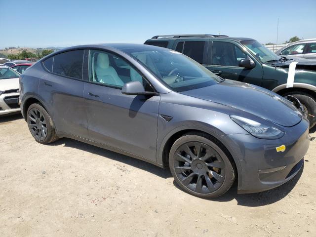 7SAYGDEE4NF341049 Tesla Model Y