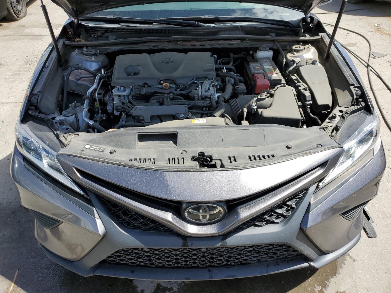 2019 Toyota Camry L vin: 4T1B11HK3KU179756