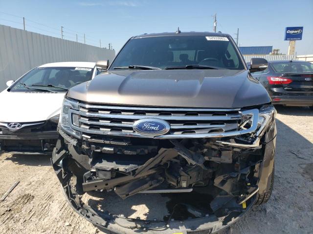 1FMJU1HT8KEA30121 Ford Expedition Xlt