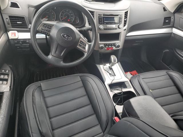 4S4BRCAC8E3313288 Subaru Outback 2.5i