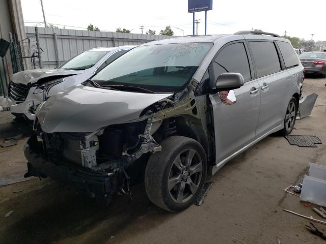 2019 Toyota Sienna SE