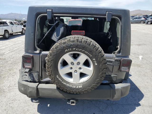 1C4BJWDG1EL295230 Jeep Wrangler Unlimited Sport