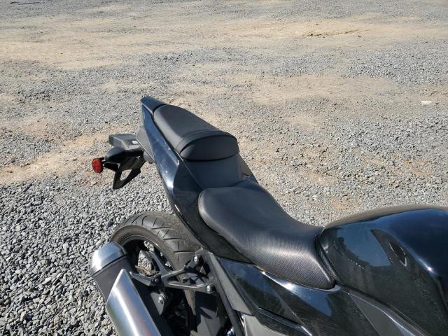 2018 SUZUKI GSX250R - LC6DN11A9J1100038