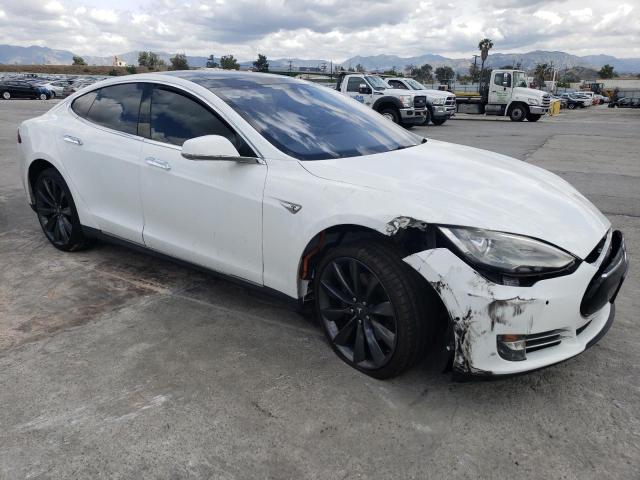 2015 TESLA MODEL S 70 5YJSA1S25FF100857