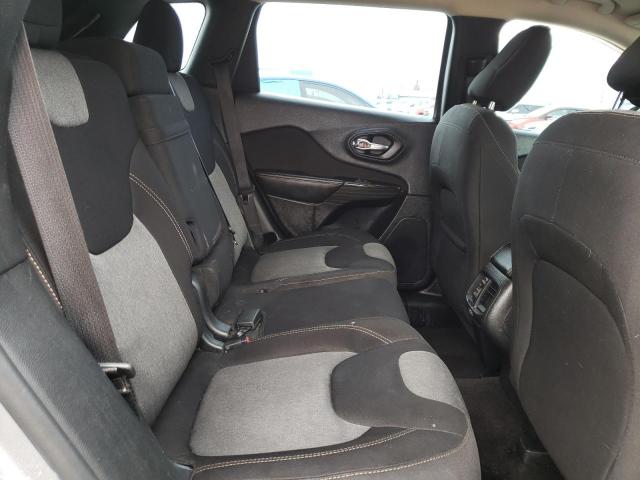 1C4PJLAB7HW517057 Jeep Cherokee Sport