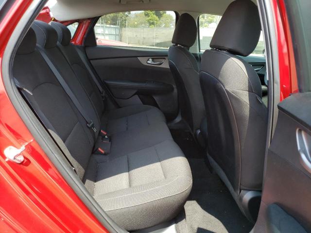 3KPF24AD0KE043289 KIA FORTE FE
