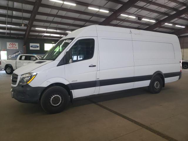 Mercedes Benz 2500 Sprinter van