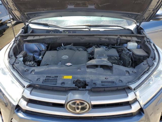 2018 TOYOTA HIGHLANDER - 5TDBZRFH2JS879113