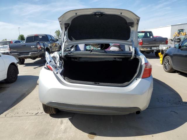 2T1BURHE2HC898393 Toyota COROLLA L