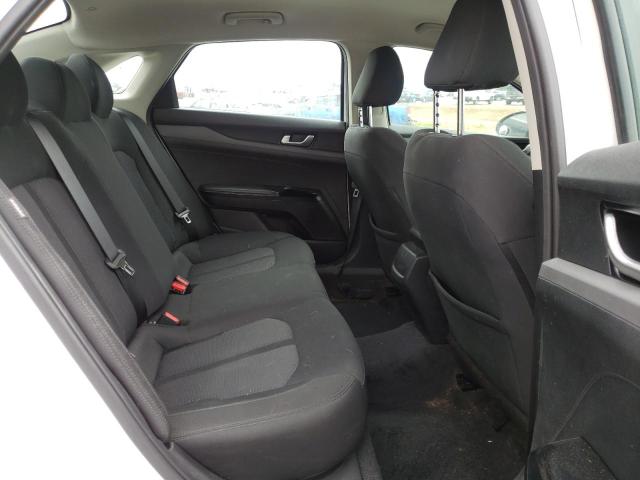 5XXG24J26NG108628 KIA K5 LX