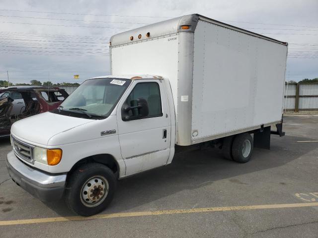 Salvage cars for sale from Copart Nampa, ID: 2006 Ford Econoline E350 Super Duty Cutaway Van