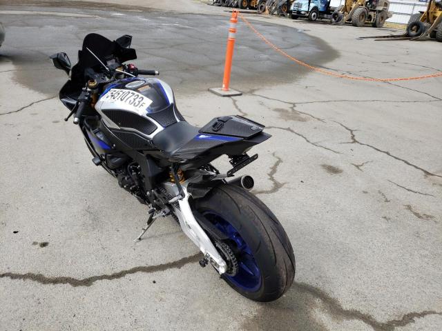 2022 YAMAHA YZFR1M C - JYARN67Y8NA000381