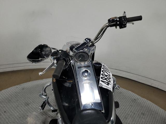 2021 HARLEY-DAVIDSON FLHR - 1HD1FBC18MB613401