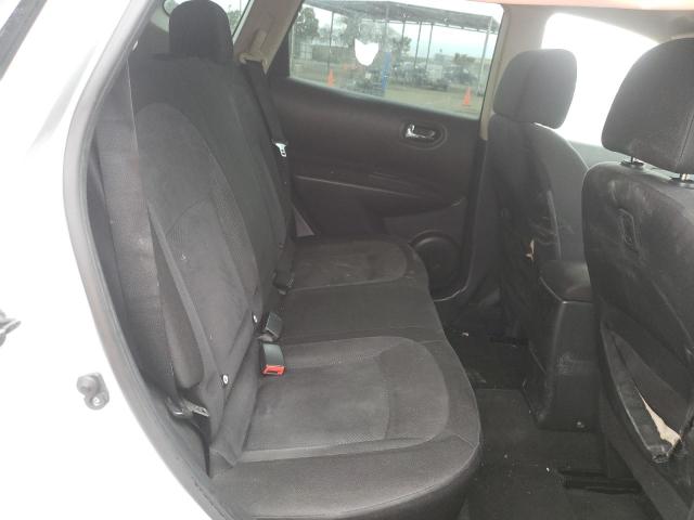 JN8AS5MT8FW151744 Nissan Rogue Select S