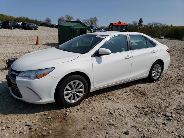 2015 Toyota Camry Hybrid 