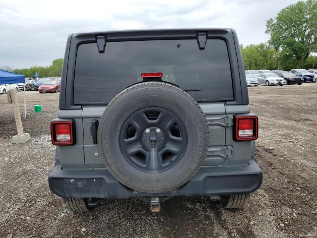 1C4HJXDG8JW274206 Jeep Wrangler Unlimited Sport