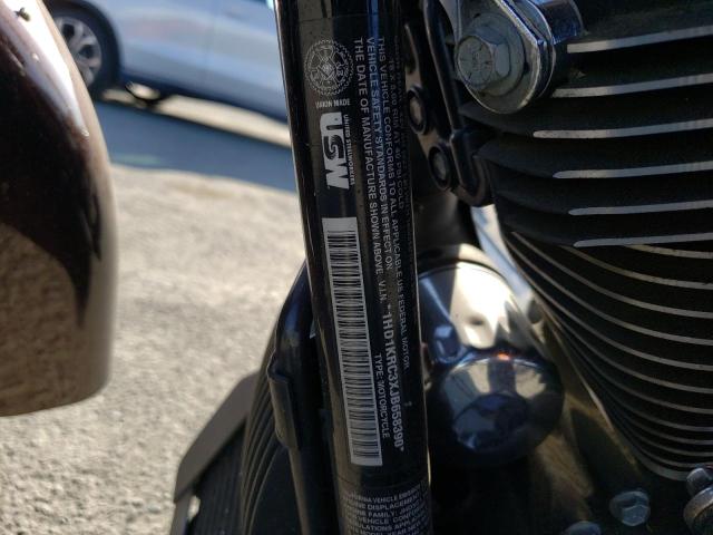 2018 HARLEY-DAVIDSON FLHXS STRE - 1HD1KRC3XJB658390