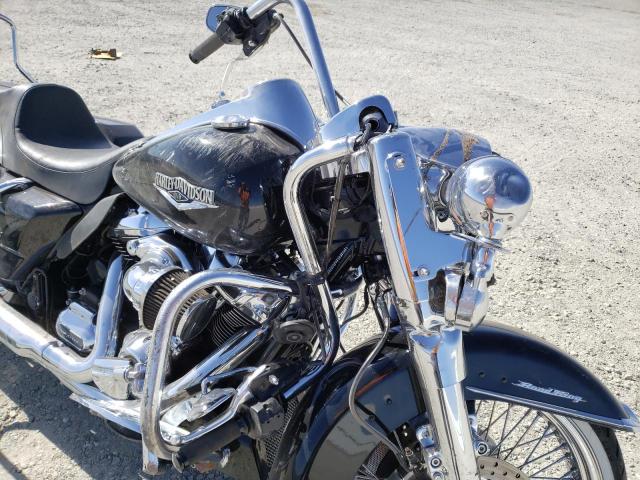 2018 HARLEY-DAVIDSON FLHR ROAD - 1HD1FBC14JB627002
