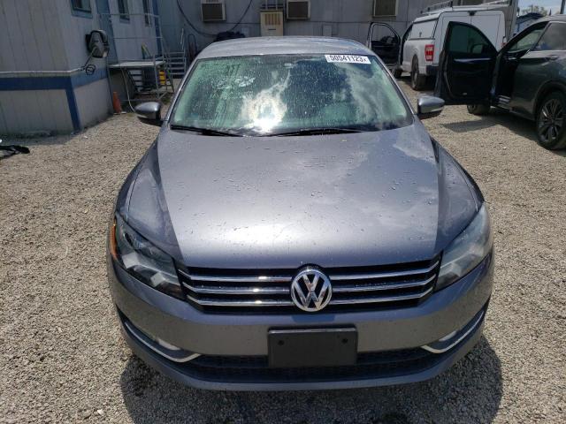 1VWAT7A37FC121481 Volkswagen PASSAT S