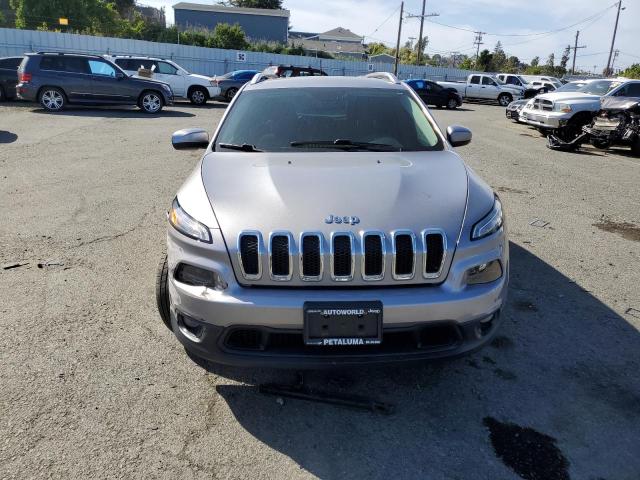 1C4PJMCS5HW601641 Jeep Cherokee Latitude