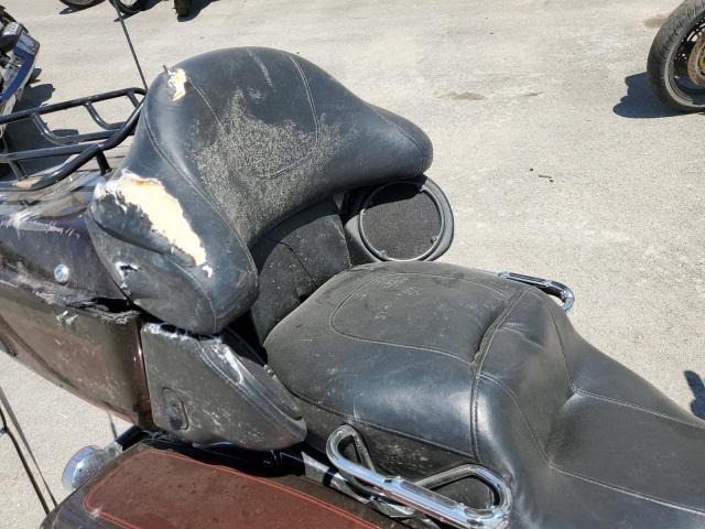 2011 HARLEY-DAVIDSON FLHTCU 1HD1FC417BB657701