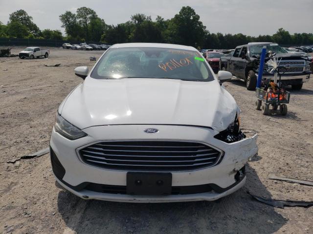 3FA6P0LU2KR137597 Ford Fusion SE 5