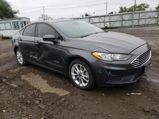 3FA6P0LU7KR140124 Ford FUSION SE