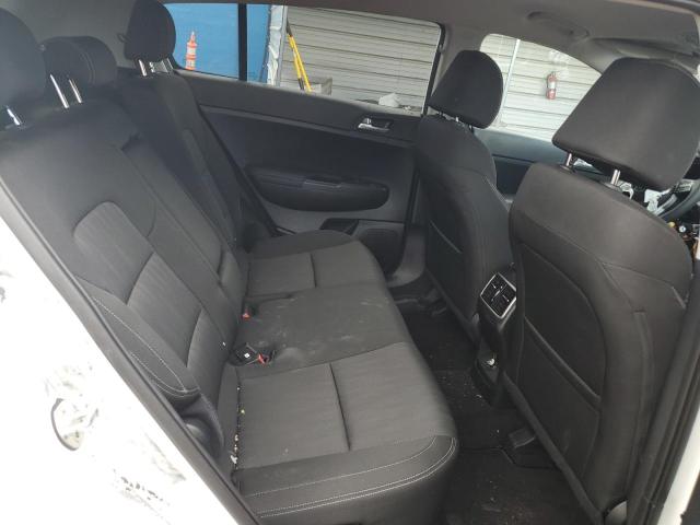 KNDPMCAC7L7811383 KIA Sportage Lx