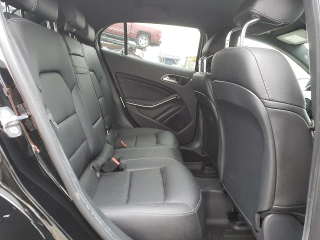 WDCTG4GB8KJ545717 Mercedes-Benz Gla 250 4matic