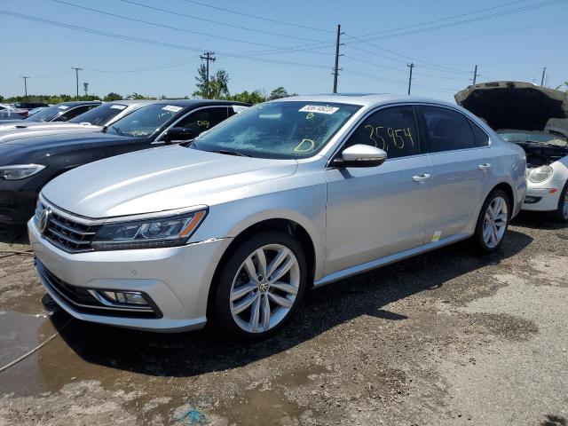 2018 Volkswagen Passat SE