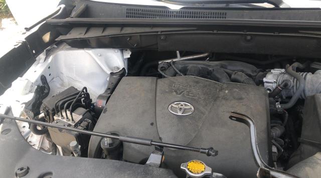 5TDBZRFH5HS438893 Toyota Highlander Le