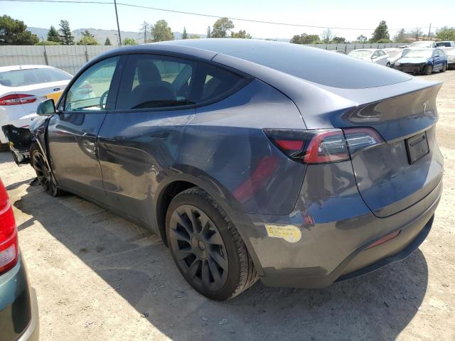 7SAYGDEE4NF341049 Tesla Model Y