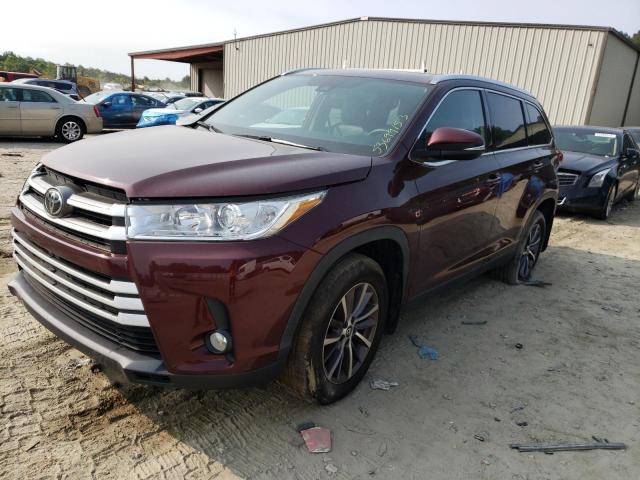 VIN 5TDJZRFHXKS995043 2019 Toyota Highlander, SE no.1