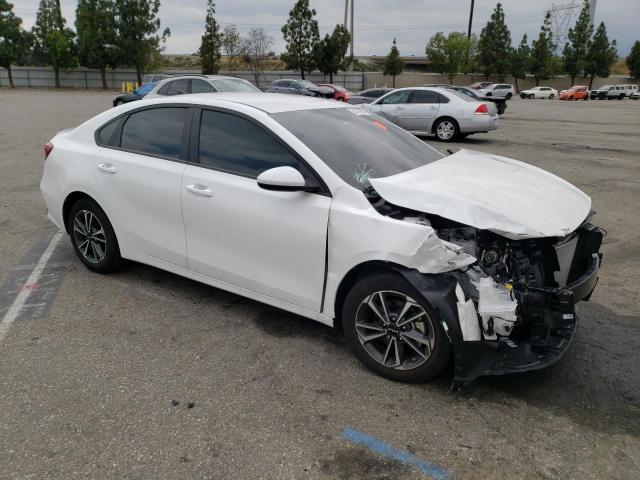 3KPF24AD2PE555580 KIA FORTE LX