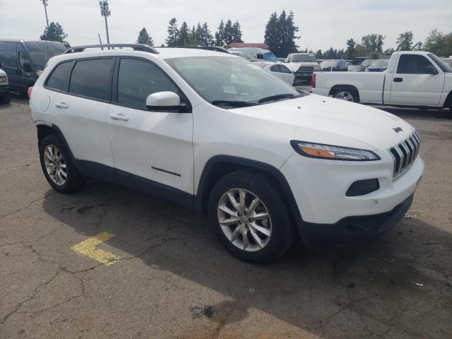 1C4PJMCXXJD570075 Jeep Cherokee Latitude