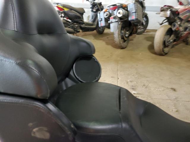 2016 HARLEY-DAVIDSON FLTRU 1HD1KGL17GB645818