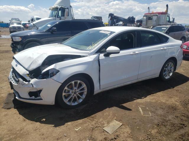 3FA6P0LU1KR255561 Ford Fusion SE