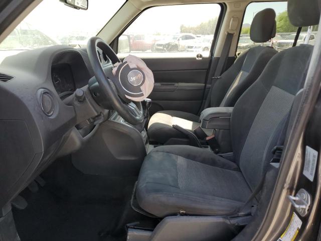 1C4NJPBB6GD677146 Jeep Patriot Sport